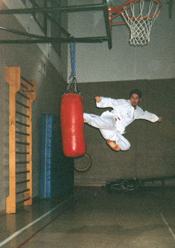 06.jpg