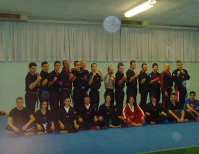 Corsi Kickboxing mercoledì/venerdì 19,00-21,30 pal...